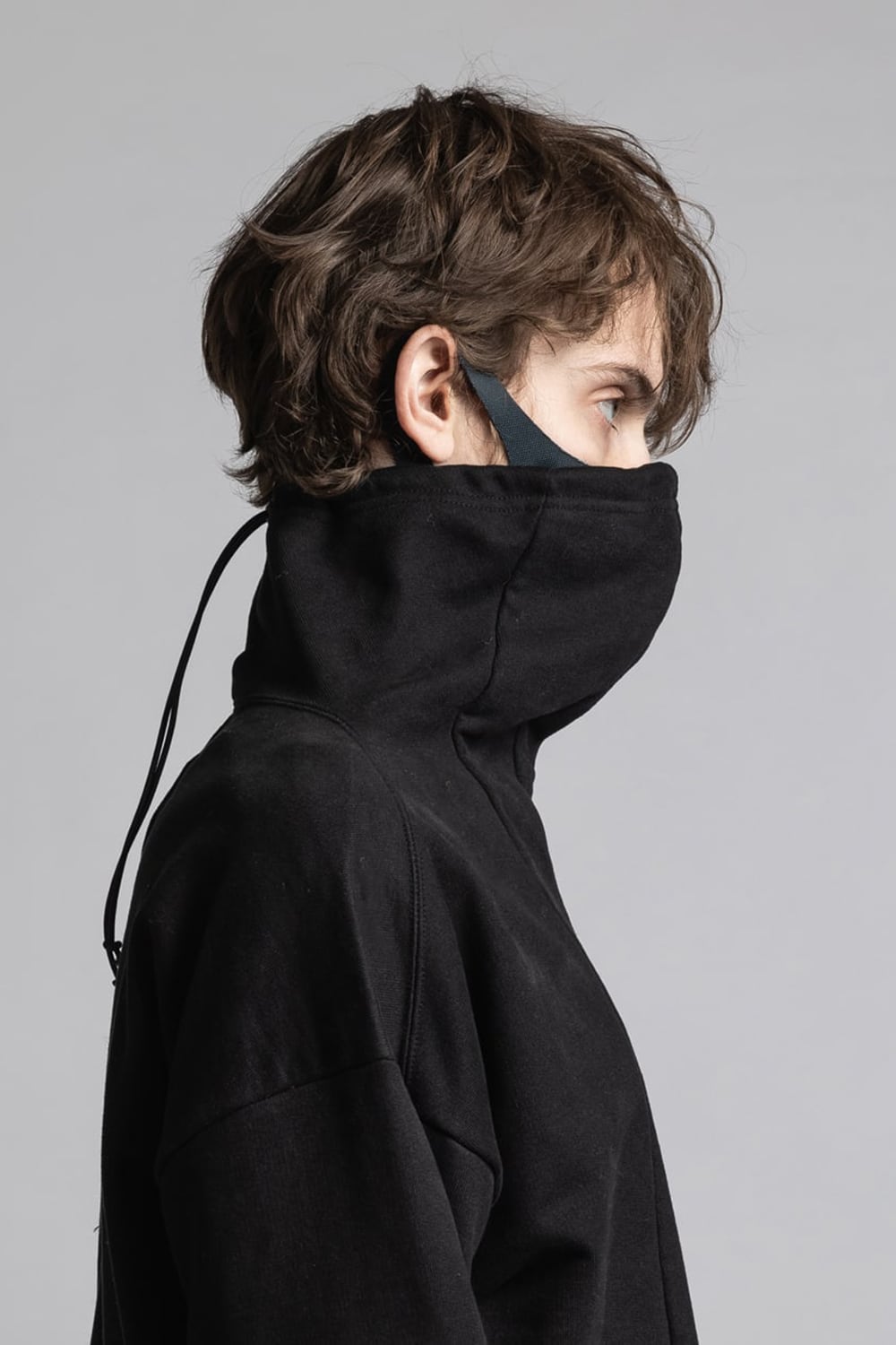 Mask High Neck Sweat Pullover