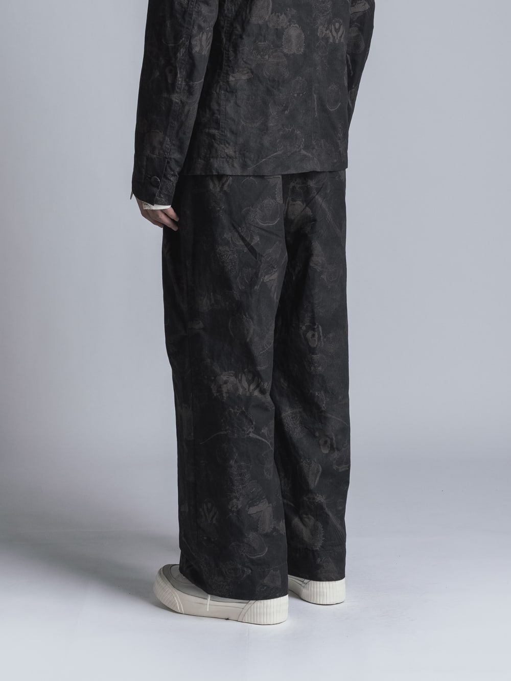 SUZUKO MOMOYAMA Innsects Print Wide Pants Black Mix