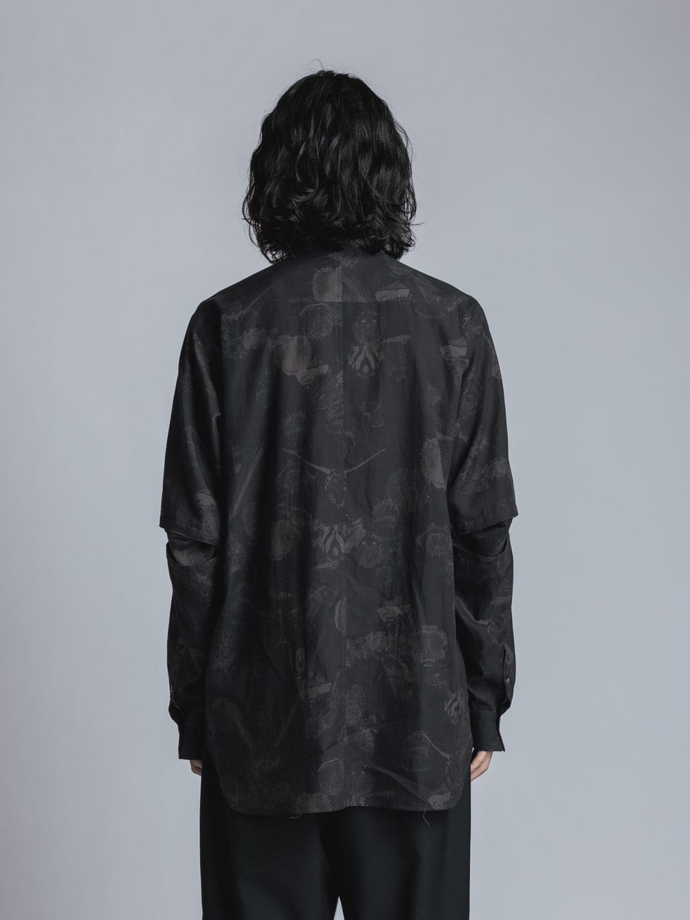 SUZUKO MOMOYAMA Insects Print Shirt Black