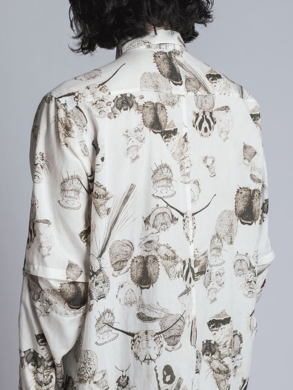 SUZUKO MOMOYAMA Insects Print Shirt Ivory