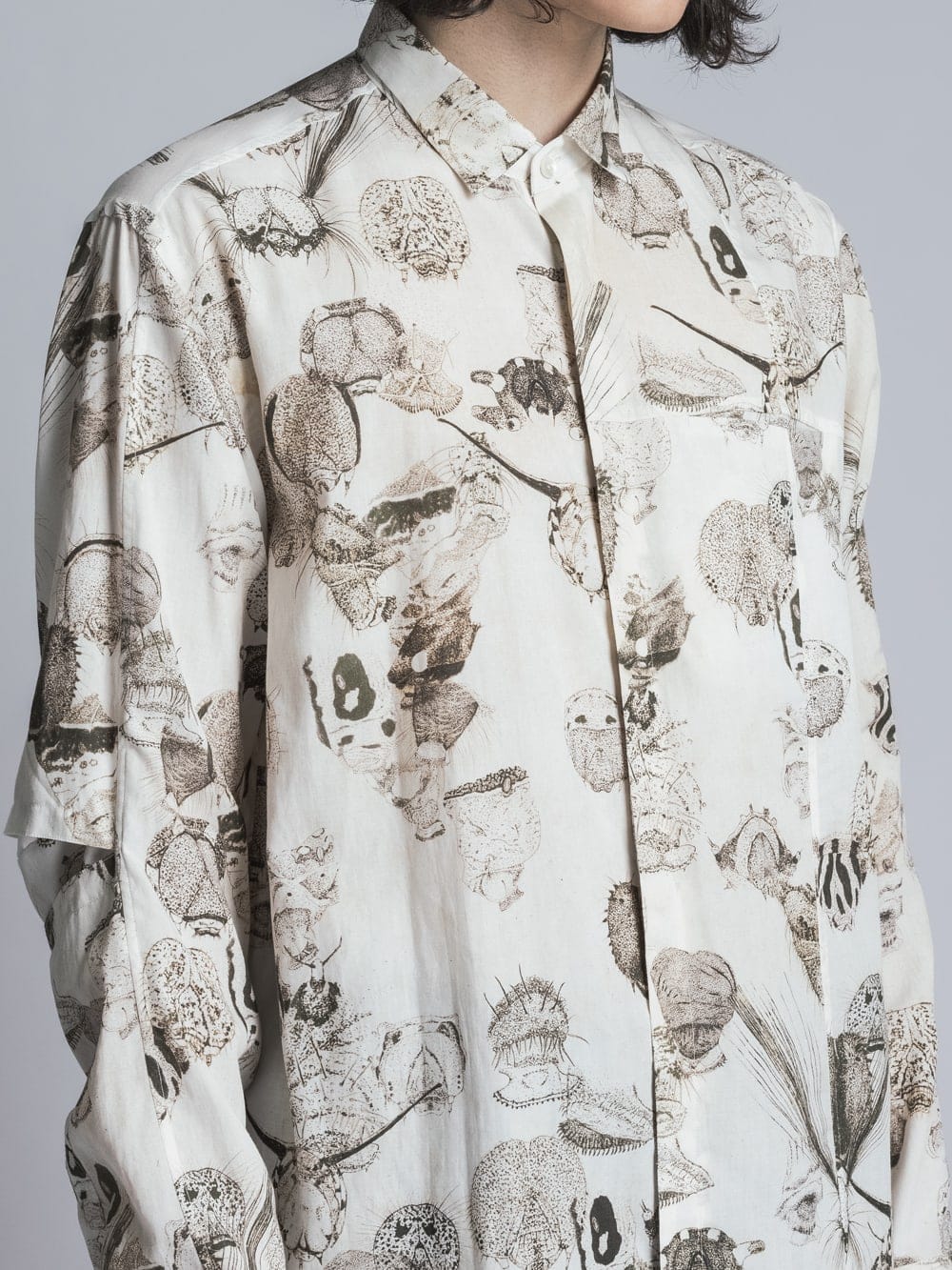 SUZUKO MOMOYAMA Insects Print Shirt Ivory