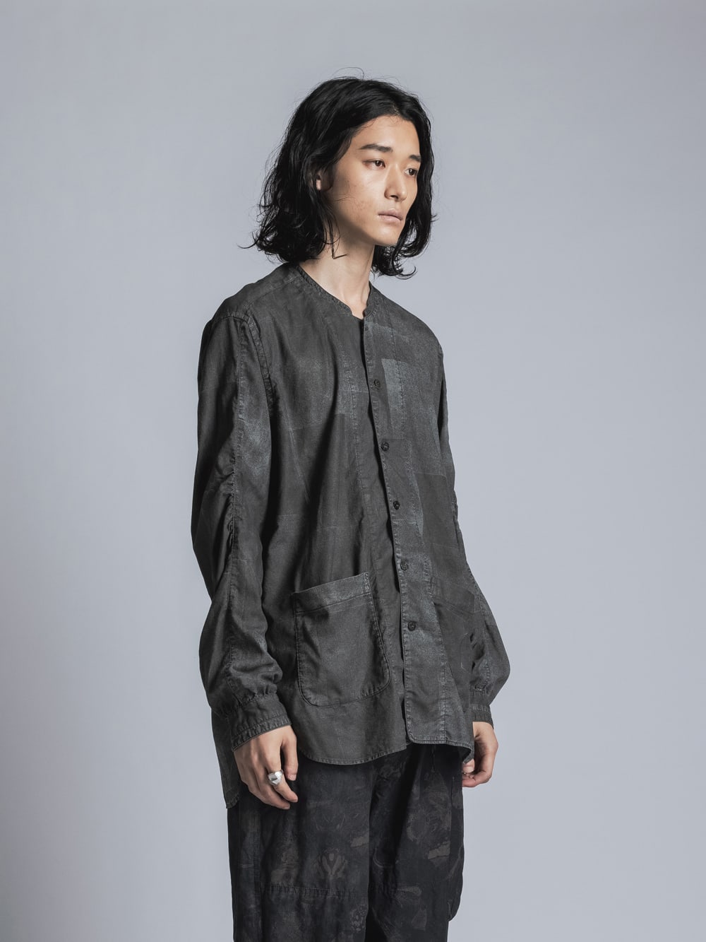 Paper Processing Band Collar Shirt