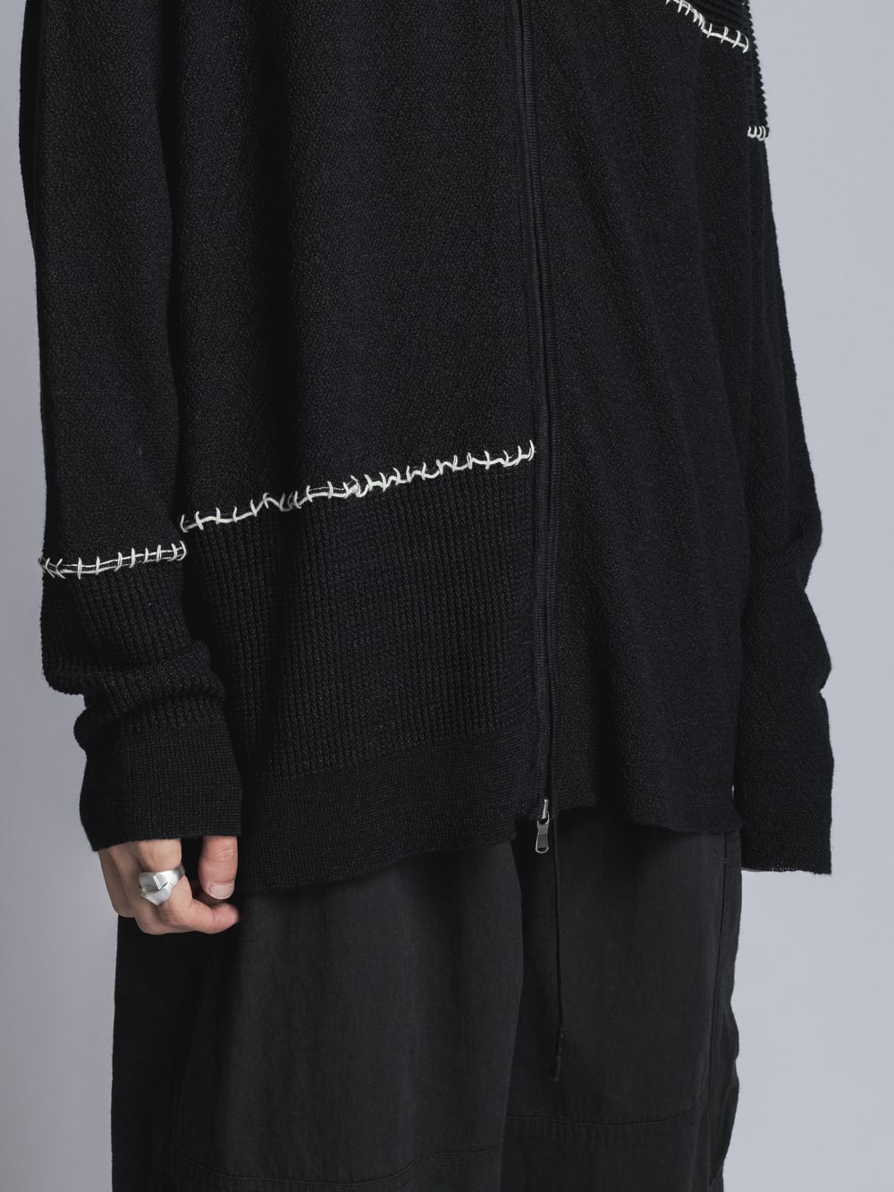 High Gauge Zip Knit Black