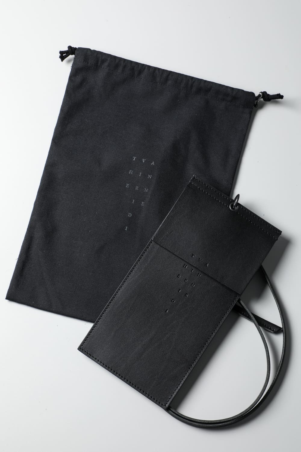 Hanging tag type Neck Porch