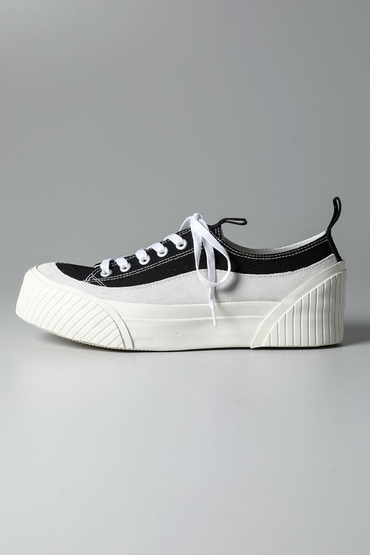 ローカットスニーカー  Black