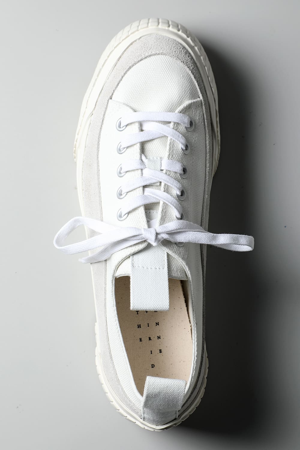 ローカットスニーカー  White