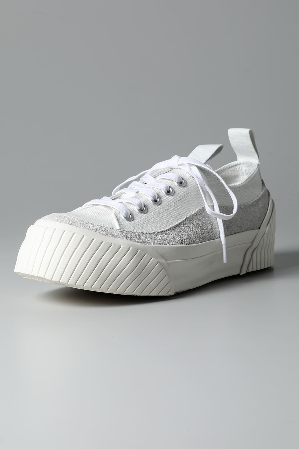 ローカットスニーカー  White