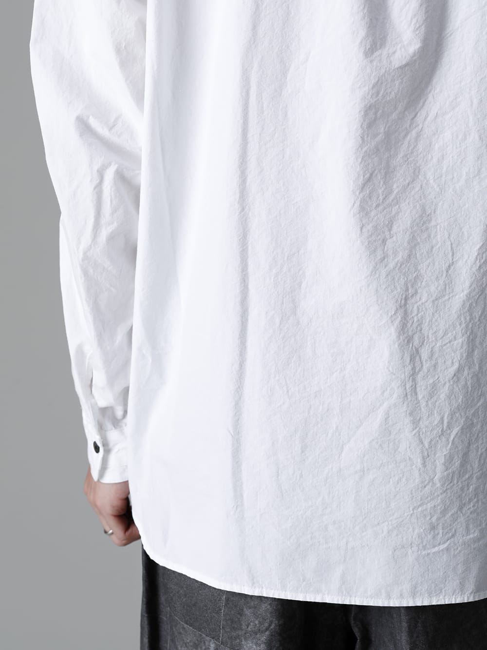 Typewriter Band Collar Shirt  White