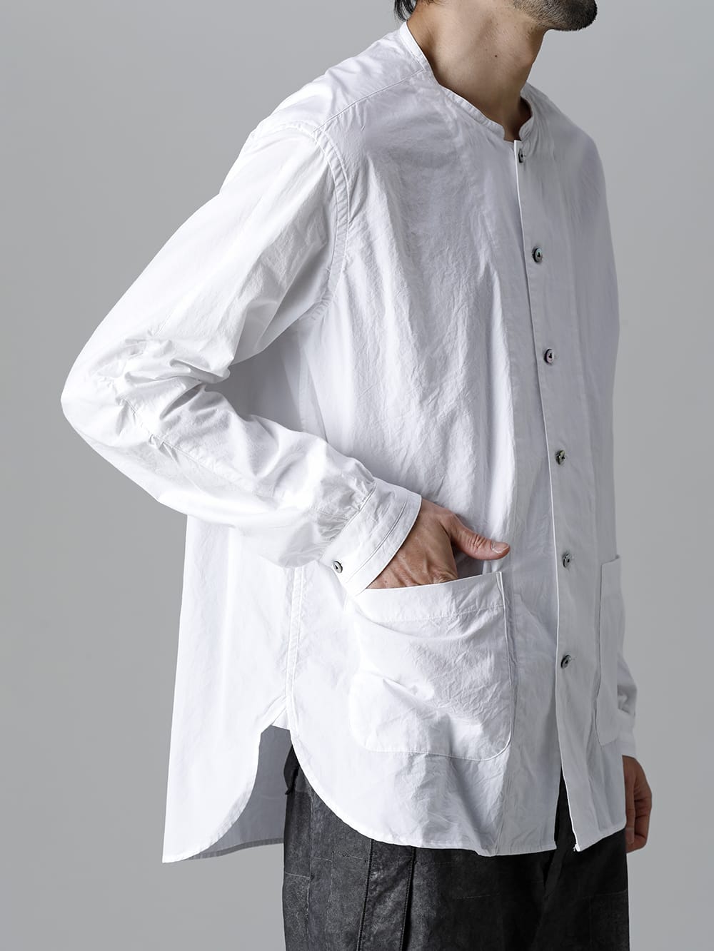 Typewriter Band Collar Shirt  White