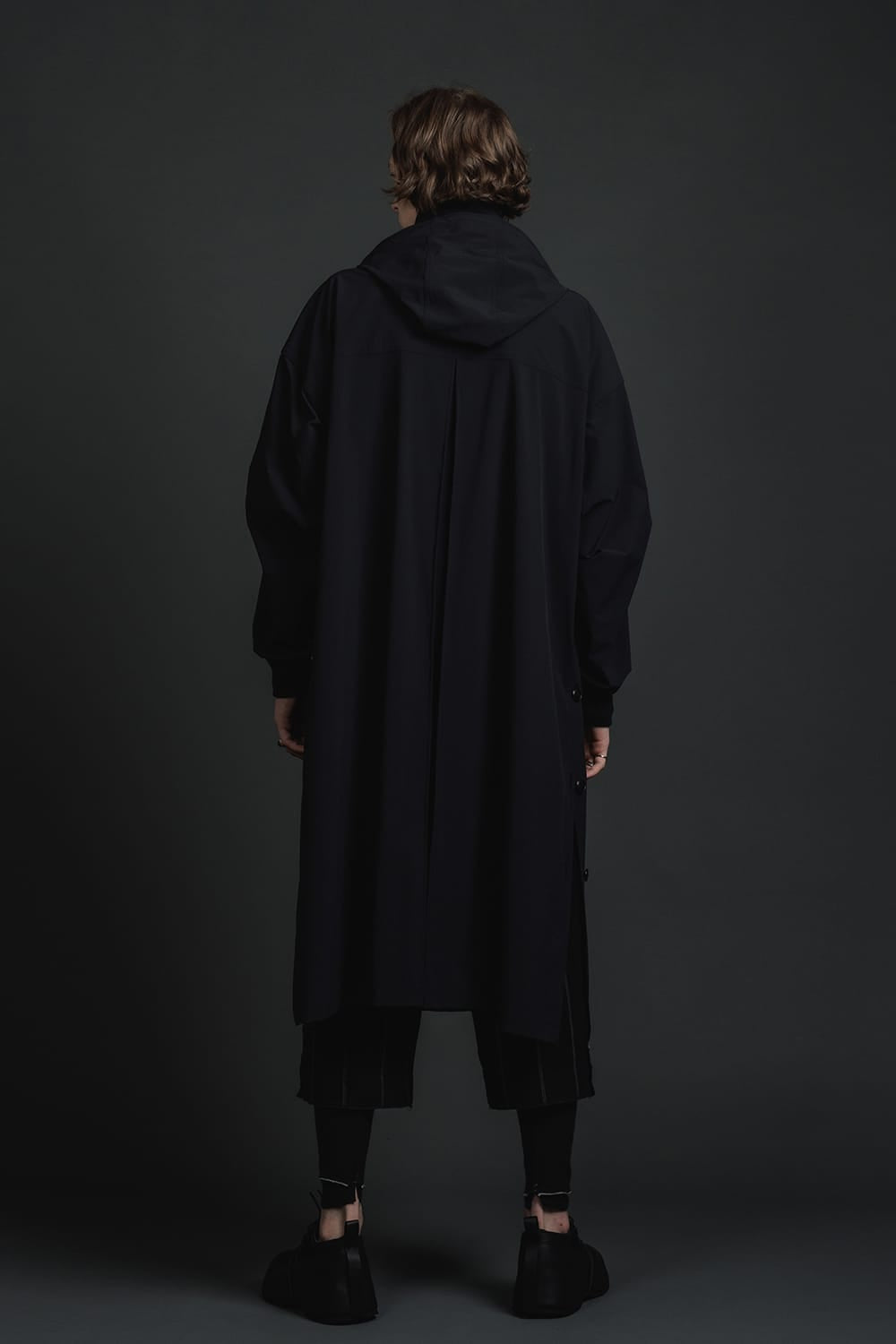 Water-Repellent Stretch Hooded Coat  Black