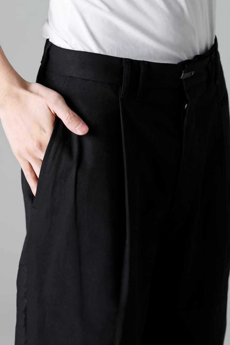 フラグメント クロップド トラウザー ブラック