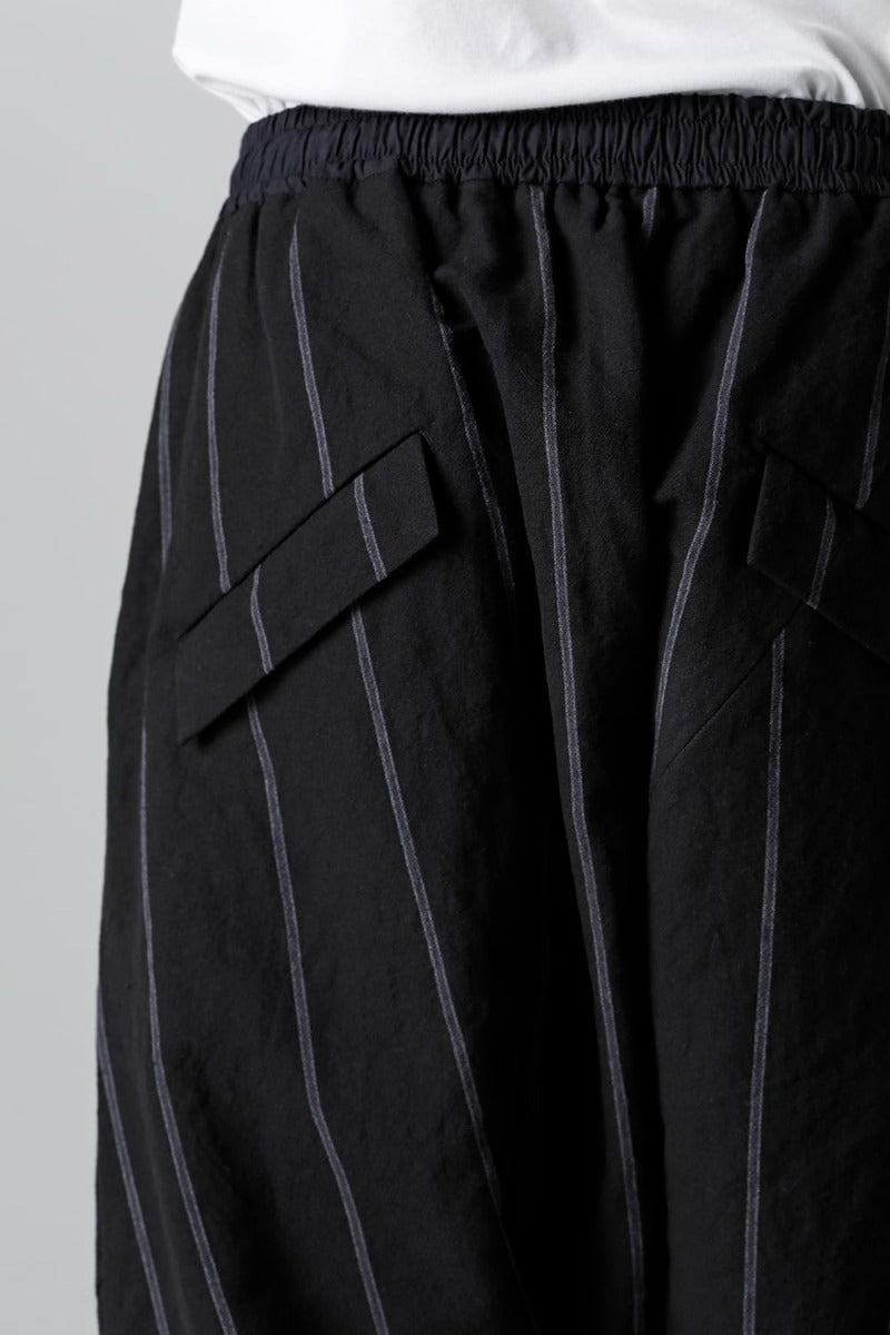 リネン/コットン ドロップクロッチ トラウザー ブラックストライプ