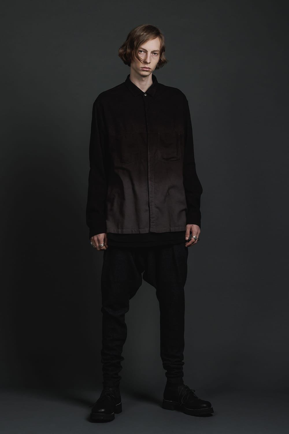 Embroidered Cloth Gradation Dye Shirt