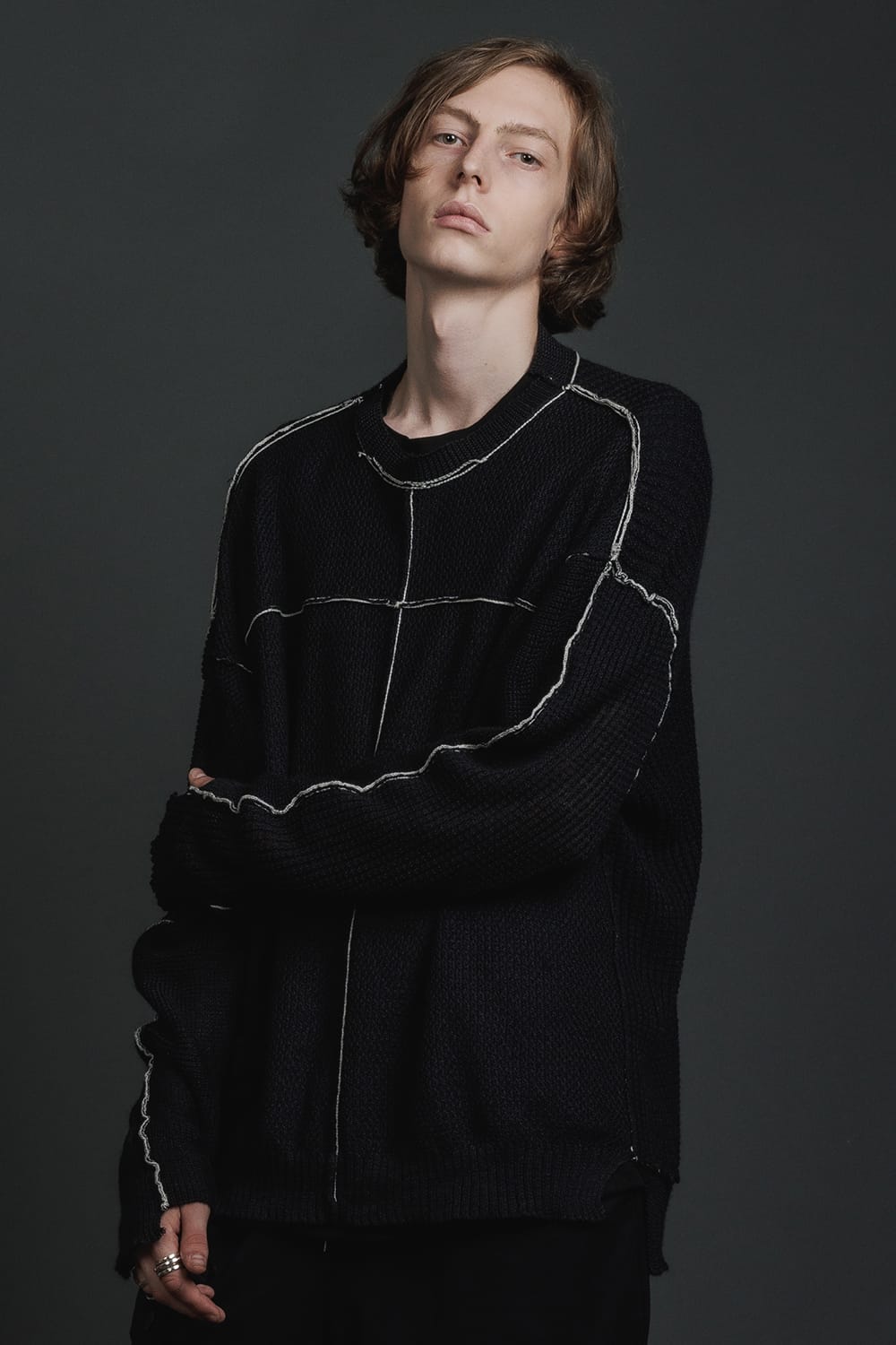 Hard Twisted Ramie Yarn  Sweater  Black