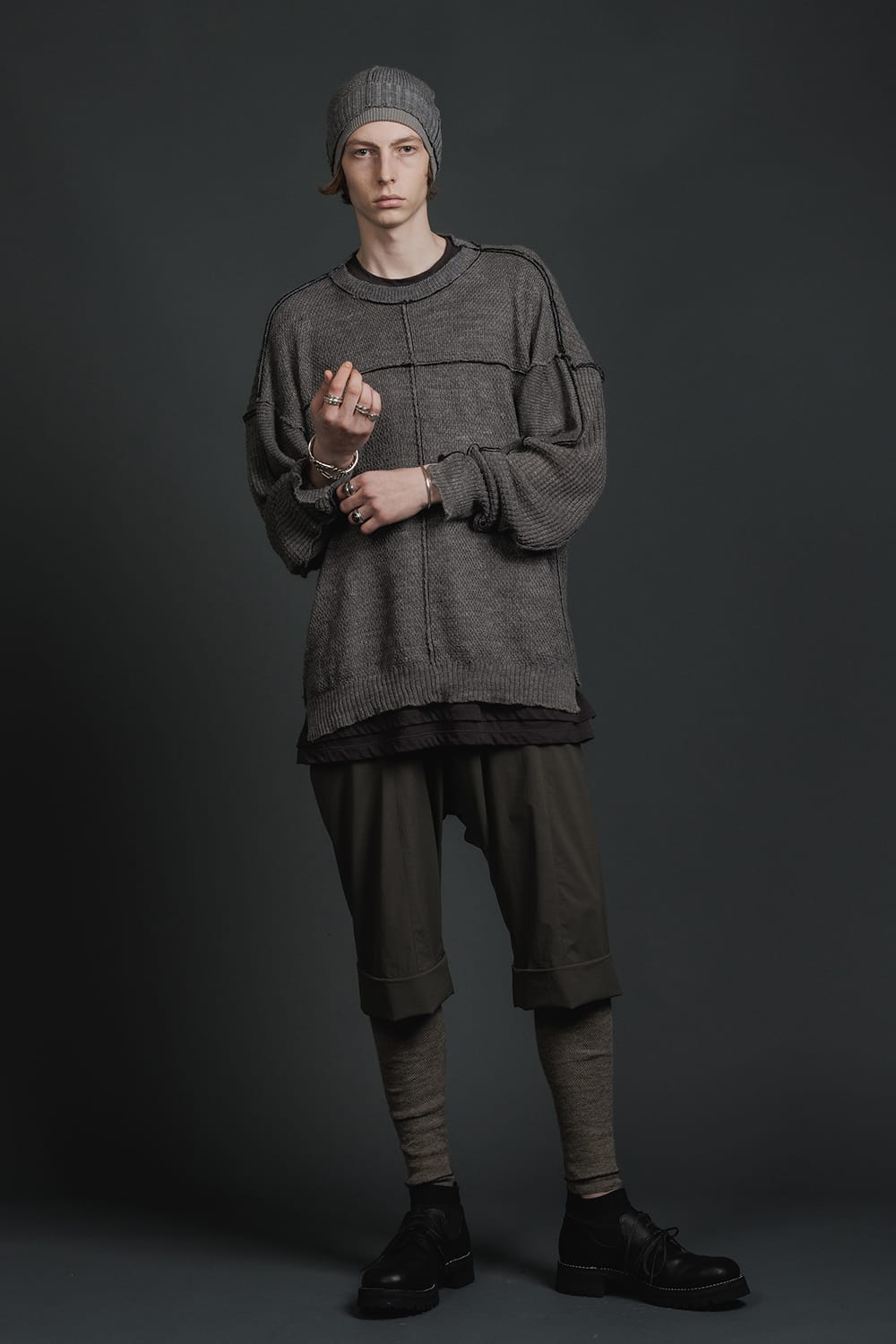 Hard Twisted Ramie Yarn  Sweater  Gray Brown