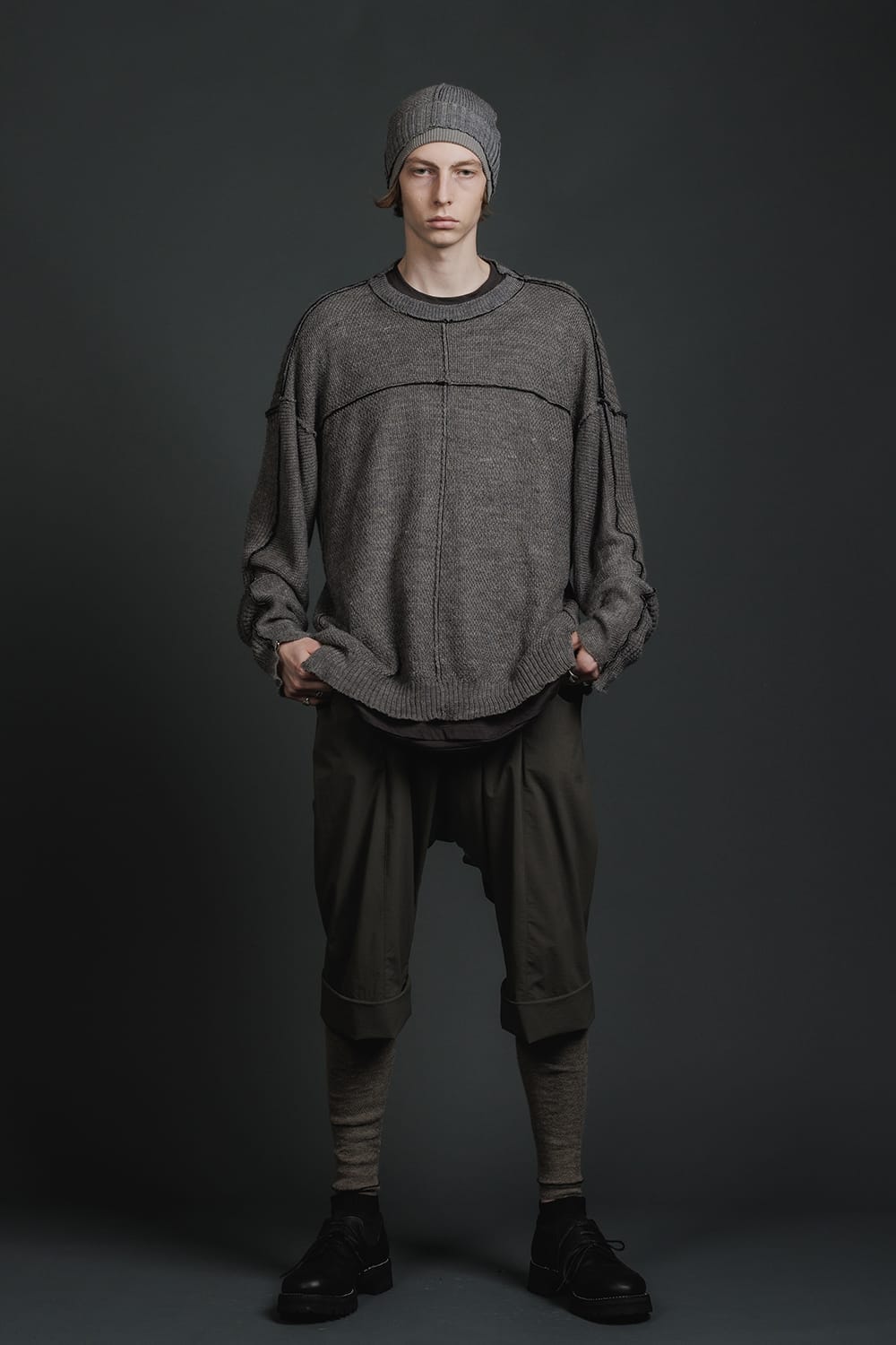 Hard Twisted Ramie Yarn  Sweater  Gray Brown