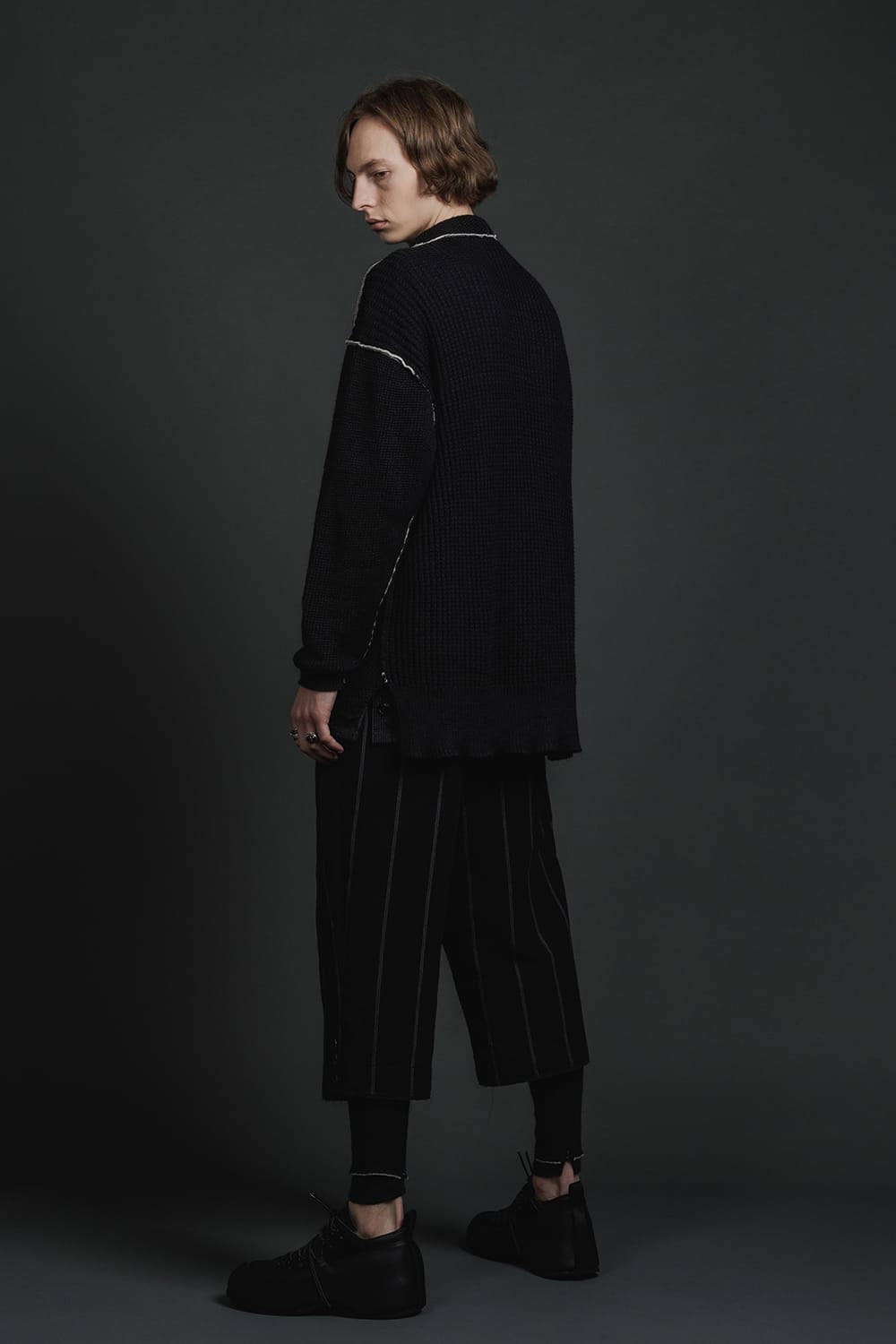 Hard Twisted Ramie Yarn Cardigan  Black