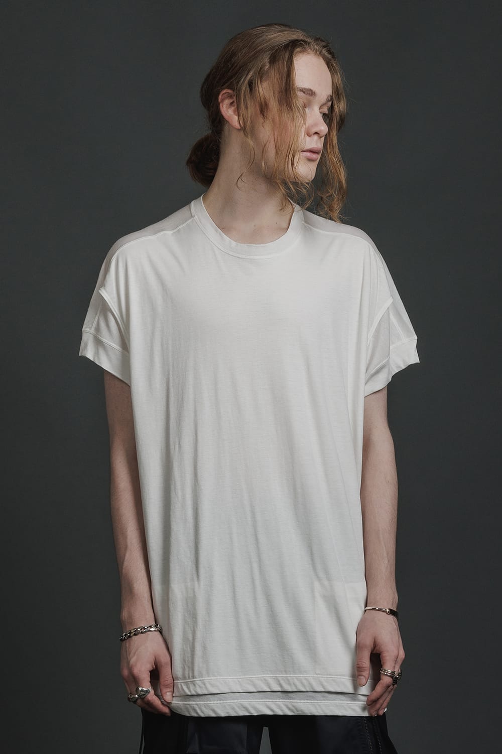 ダブルレイヤード半袖Tシャツ  オフホワイト