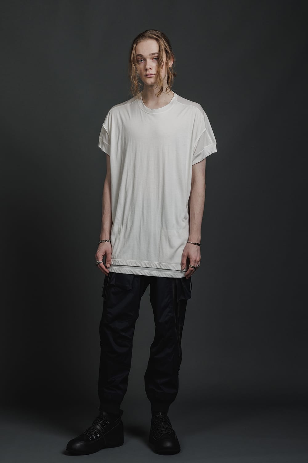 ダブルレイヤード半袖Tシャツ  オフホワイト