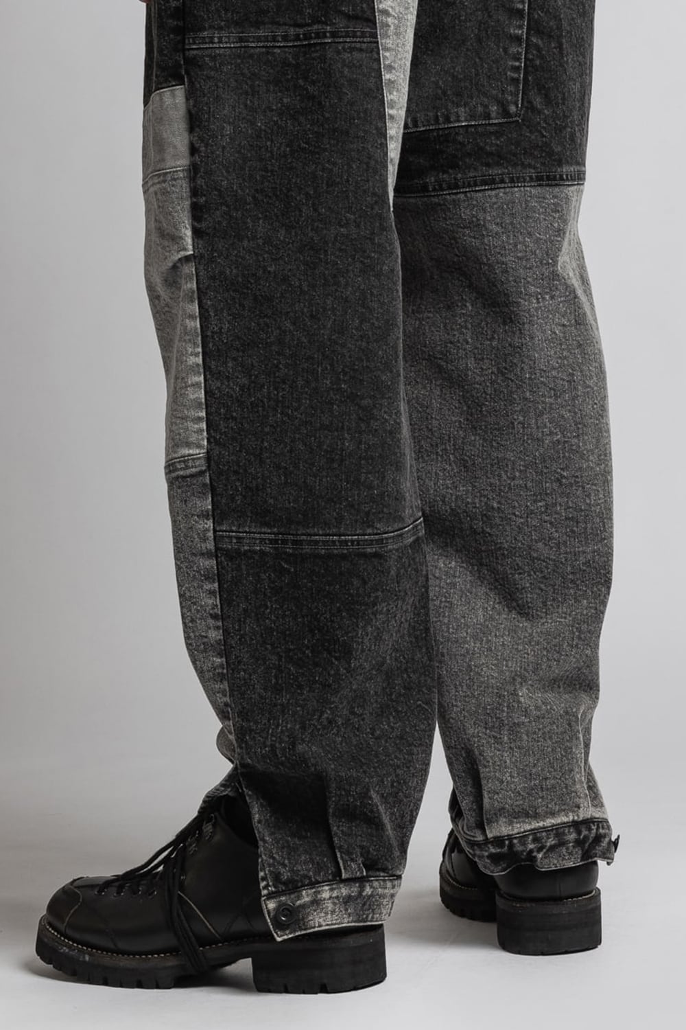 BACKLASH collaboration Fragment Denim pants