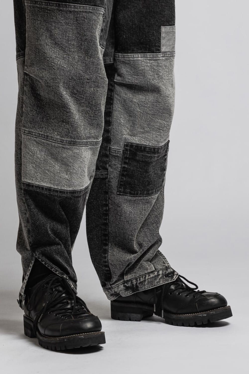 BACKLASH collaboration Fragment Denim pants