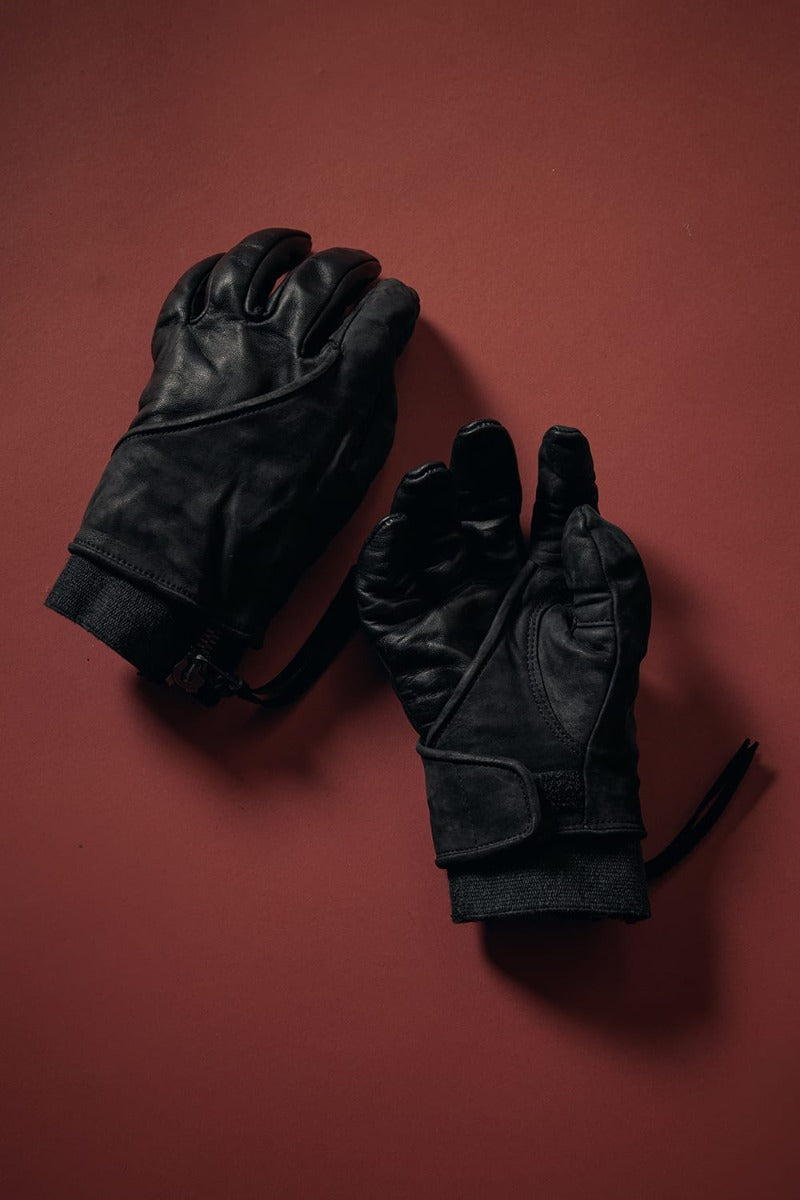 D.HYGEN Collaboration Gloves