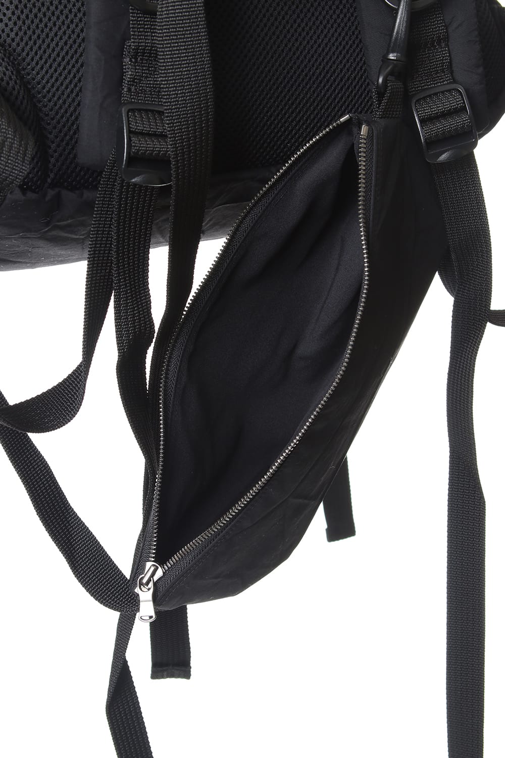 macromauro collaboration KAOS bag (small)