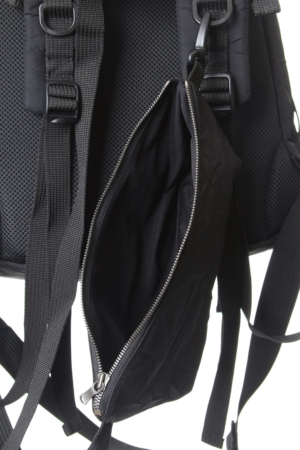 macromauro collaboration KAOS bag (large)