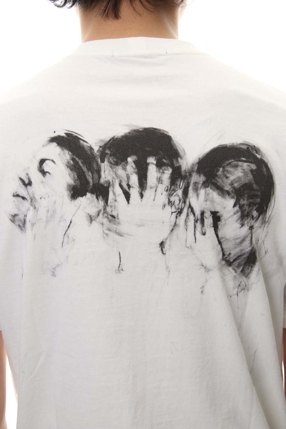 Patricia March Back print T-shirt ver.1