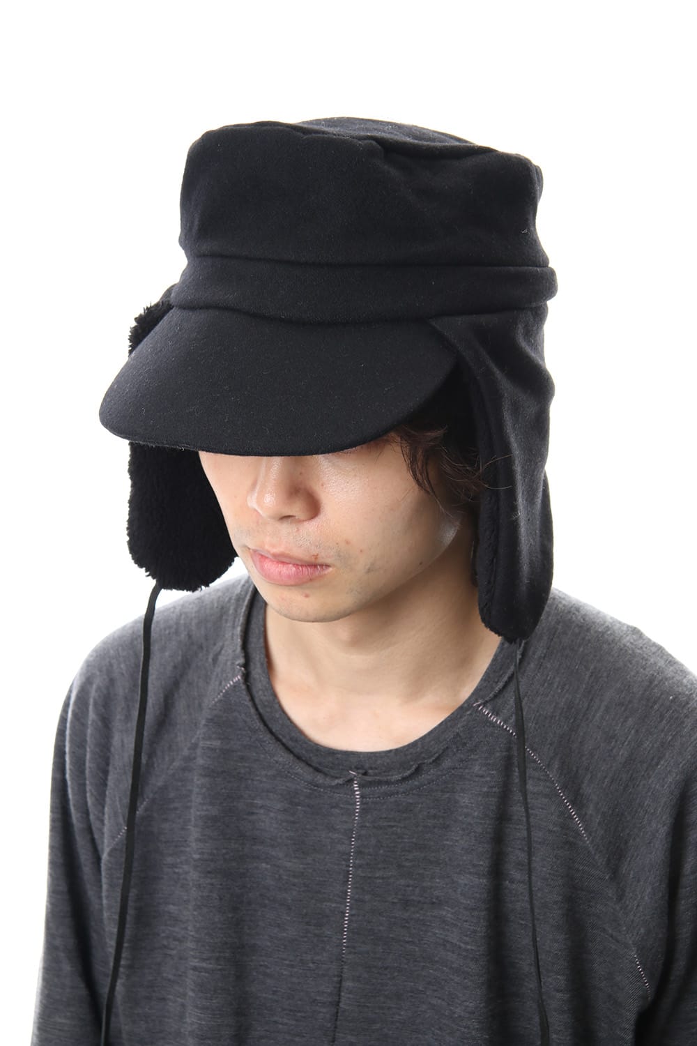 Reinhard Plank Ear boa Cap