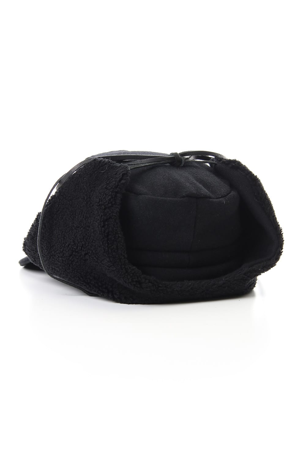 Reinhard Plank Ear boa Cap