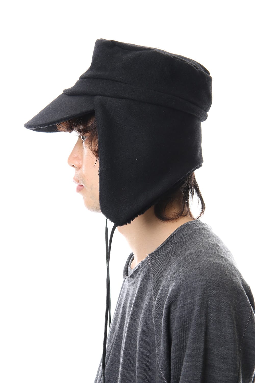 Reinhard Plank Ear boa Cap