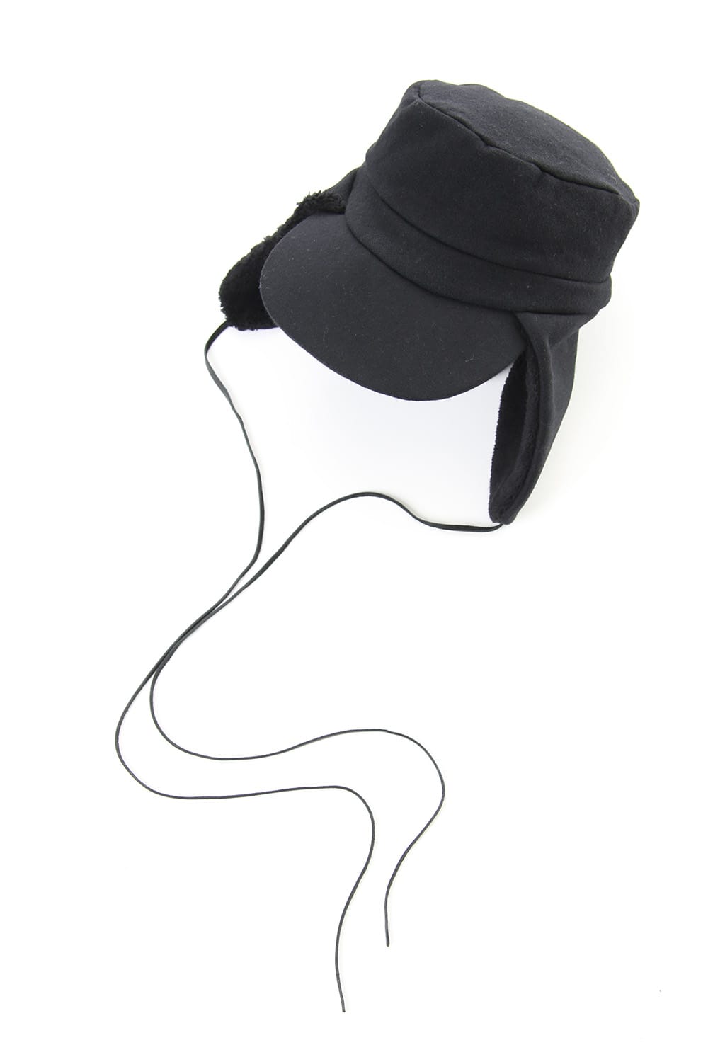 Reinhard Plank Ear boa Cap