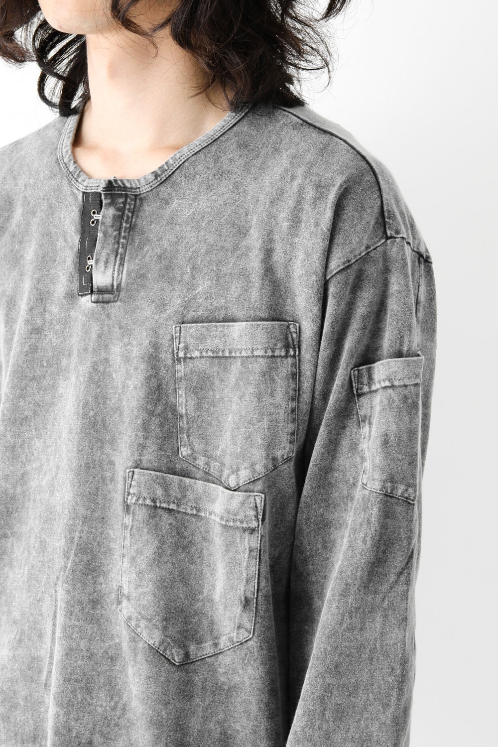 Vintage-esque Cotton Jersey Henry Neck Neck T Charcoal