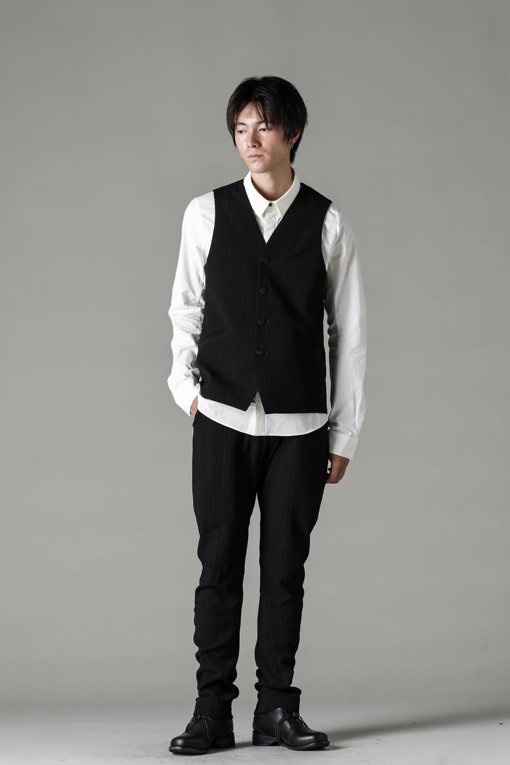 Vest shrink wool stripe