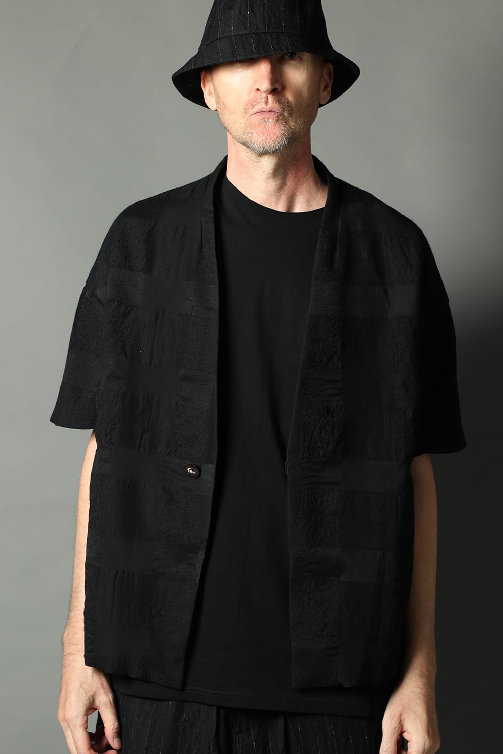 Short sleeve jacket block check jacquard