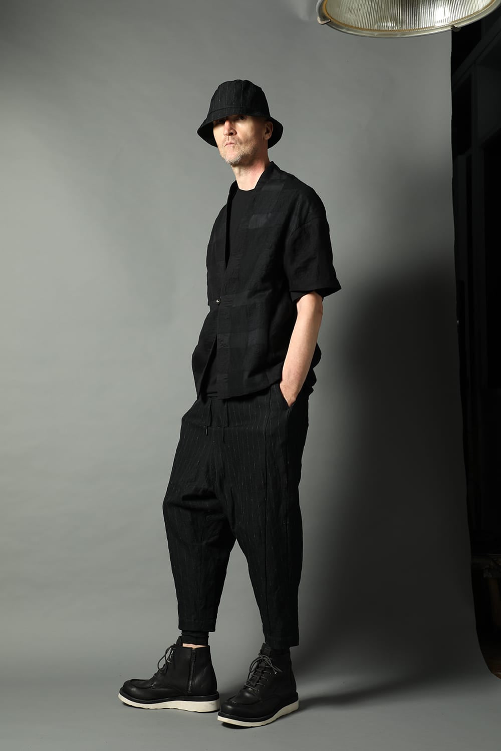 Dropcroch cropped pants cotton linen metal shrink