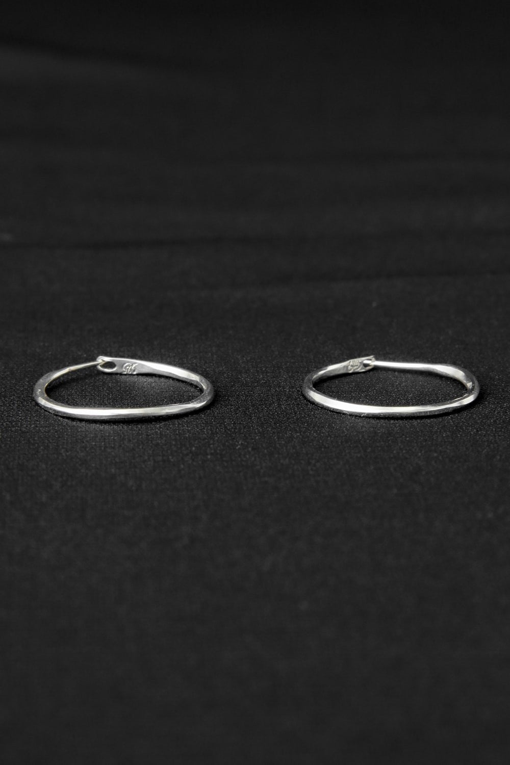 Hoop Earrings Fine Hammered