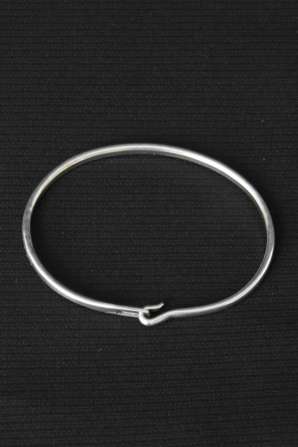 Pattern Hook Bangle (PA)