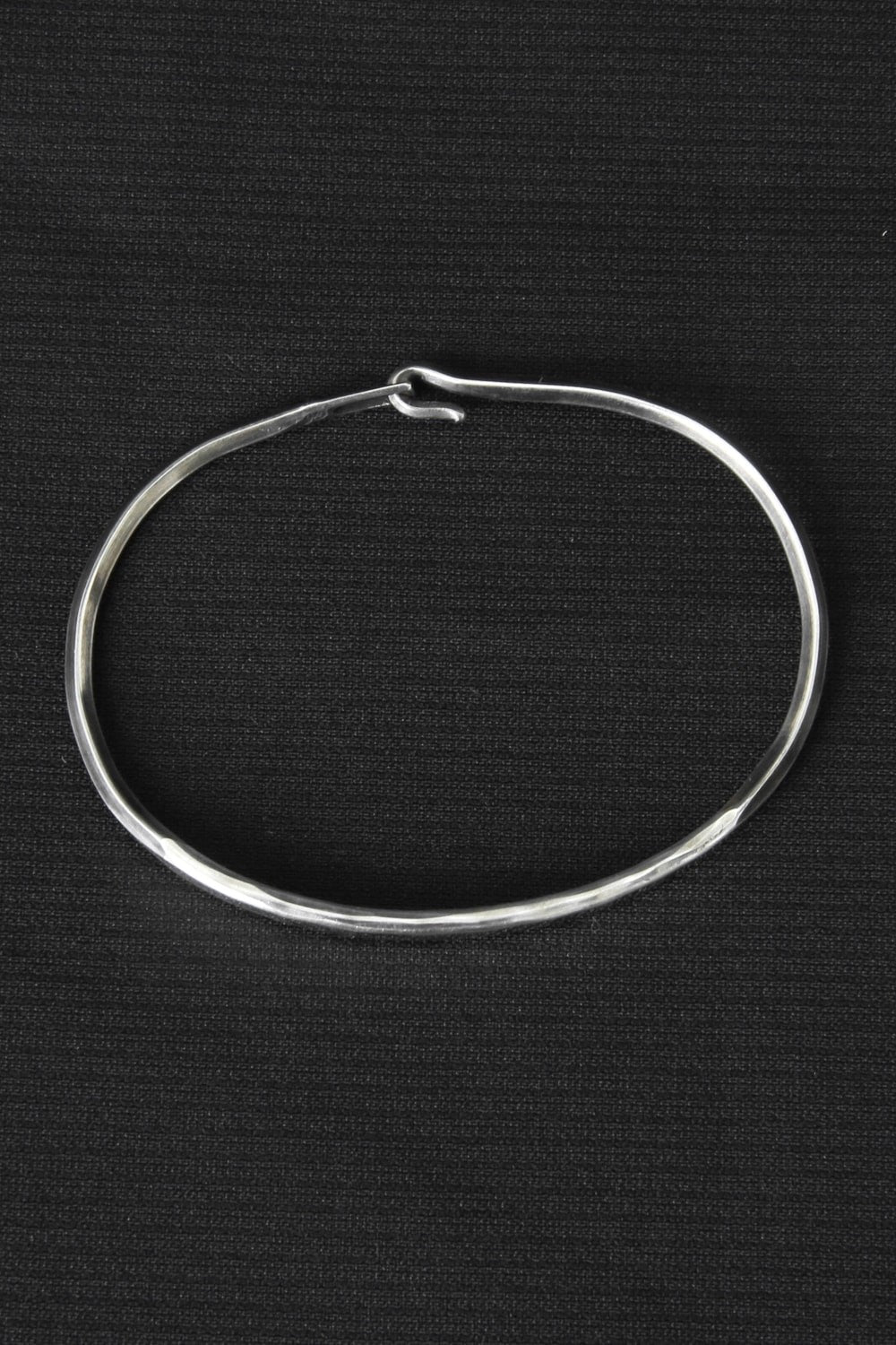Tag Hook Bangle (TA)