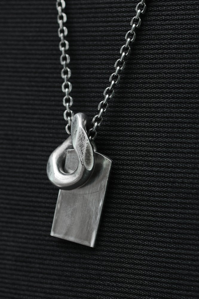 Fine Chain Link + Tag