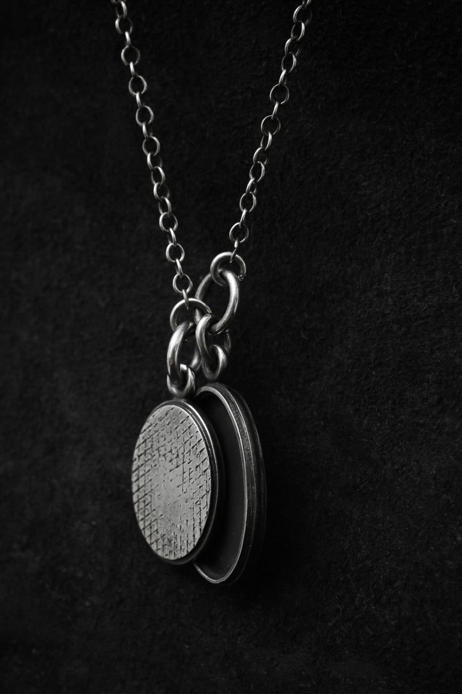 Necklace Medallion Iron