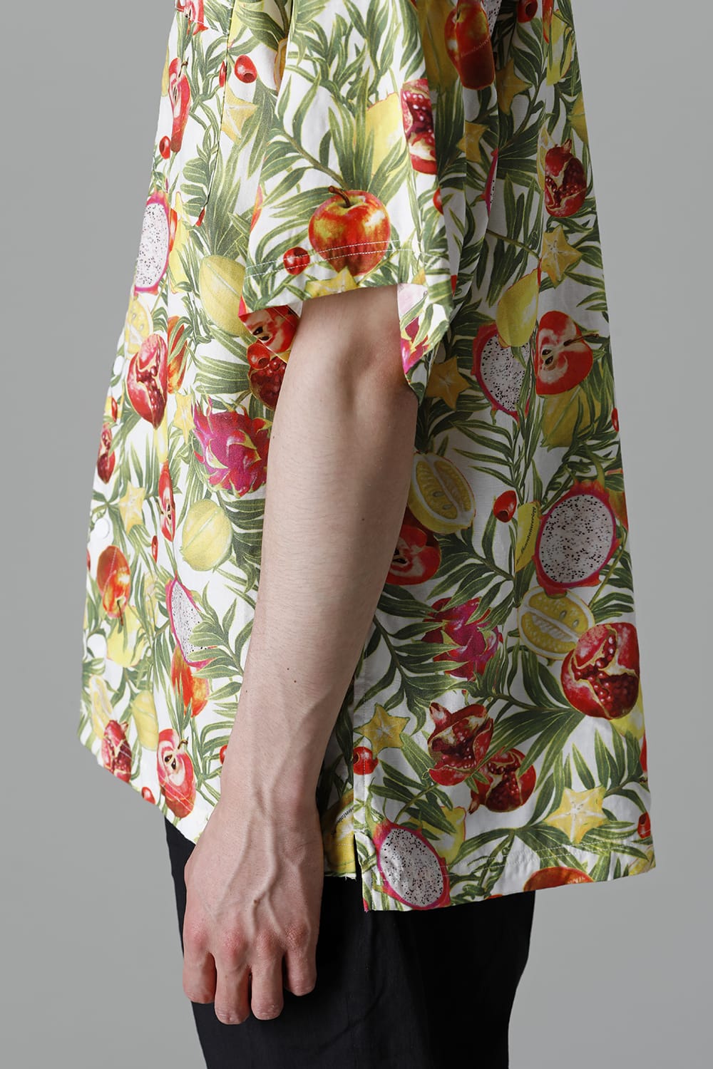 FRUIT PATTERN HALF SLEEVES SHIRT