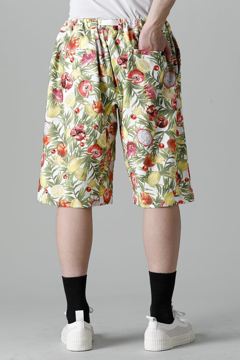 WM x Gramicci FRUIT PATTERN WIDE SHORT PANTS