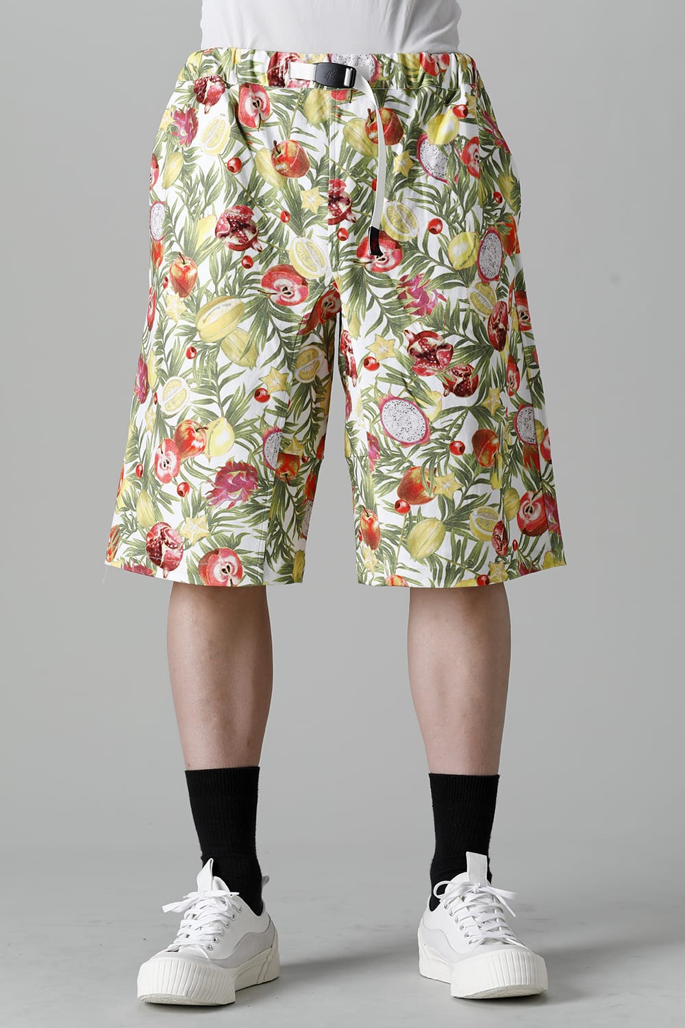 WM x Gramicci FRUIT PATTERN WIDE SHORT PANTS