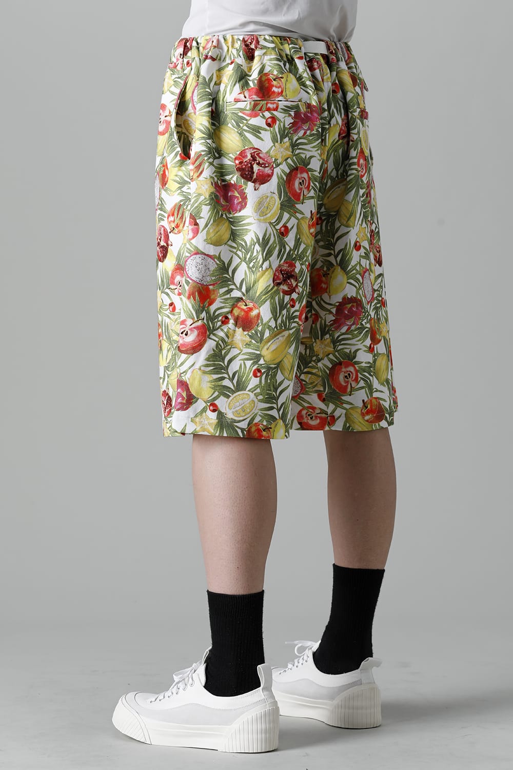 WM x Gramicci FRUIT PATTERN WIDE SHORT PANTS