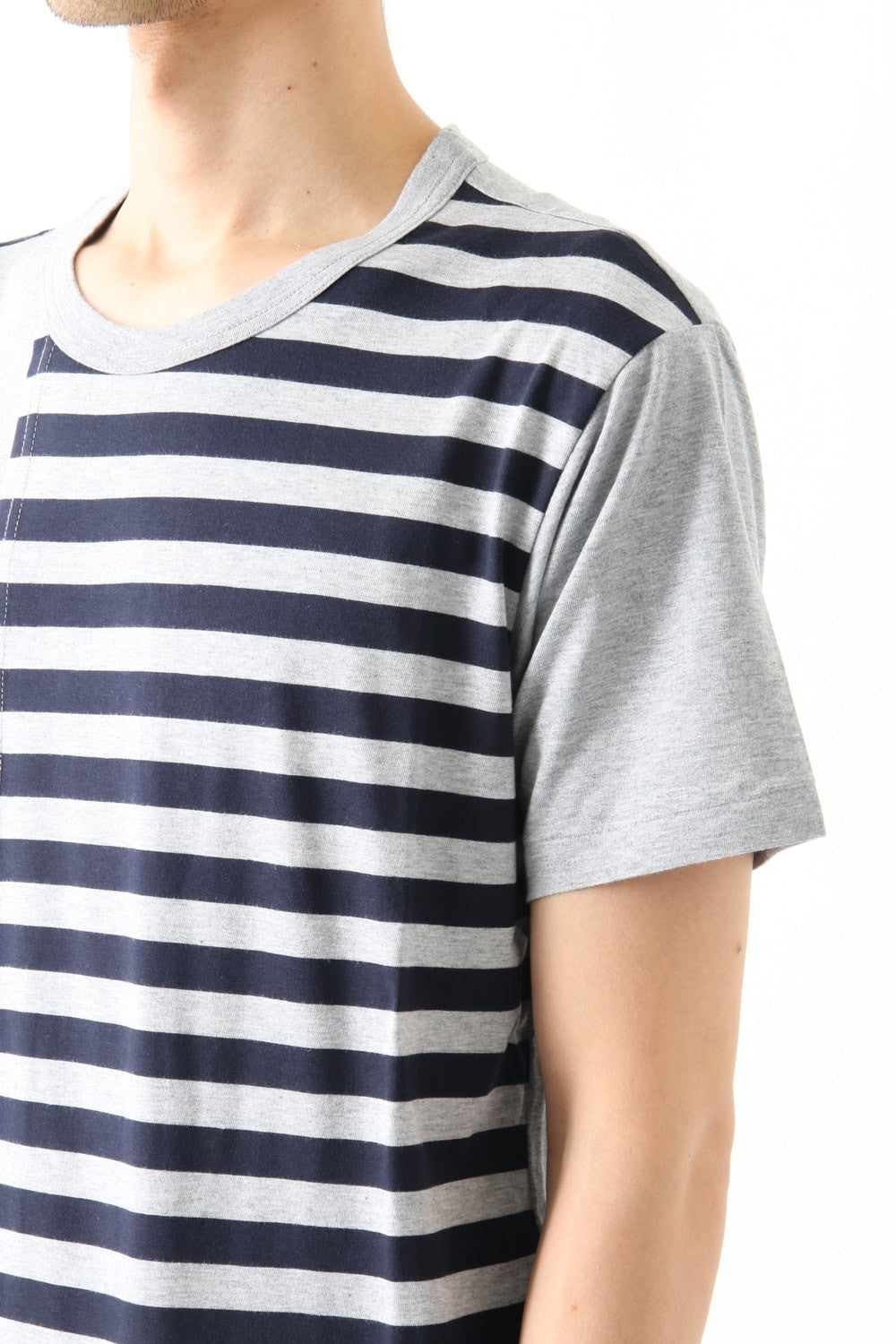 Vertical Switched Part T-Shirt